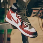 Nike Authentic Air Jordan 1 Men's Lightweight Cushioned Sneakers DZ5485-160